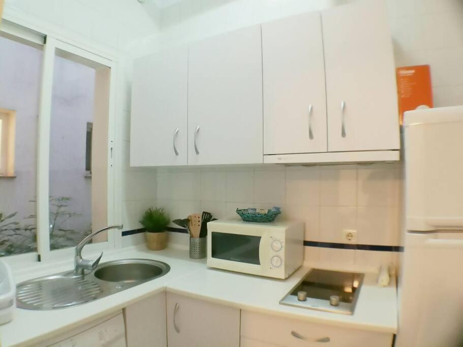 C Palacio Parking Segun Disponibilidad Севилья Экстерьер фото
